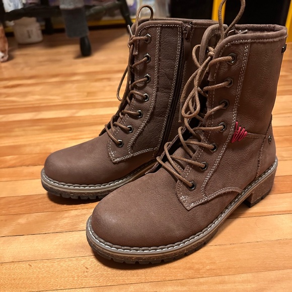 Josef Seibel 7.5 leather boots with faux fur inside - Picture 2 of 9